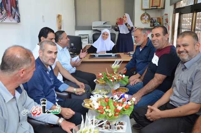 فيديو: الاطفال يعانقون الرئيس عادل بدير في افتتاح العام الدراسي في روضة افاق ودار الارقم